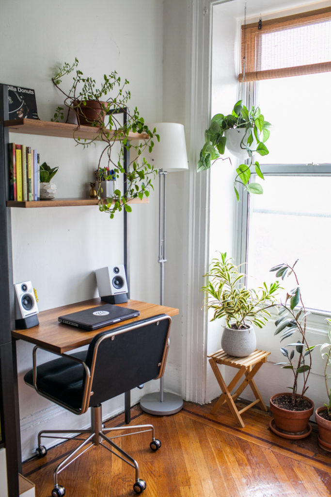 Dose of Inspiration: 12 Creative Home Office Ideas For Small Spaces